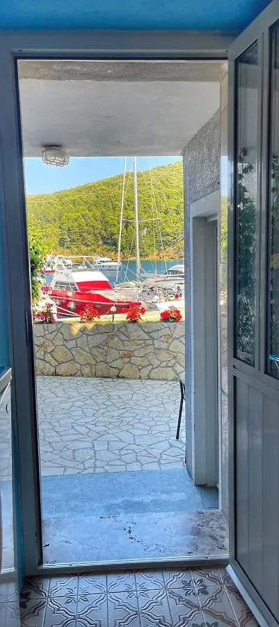 Guesthouse Porto Cres Casa vacanze